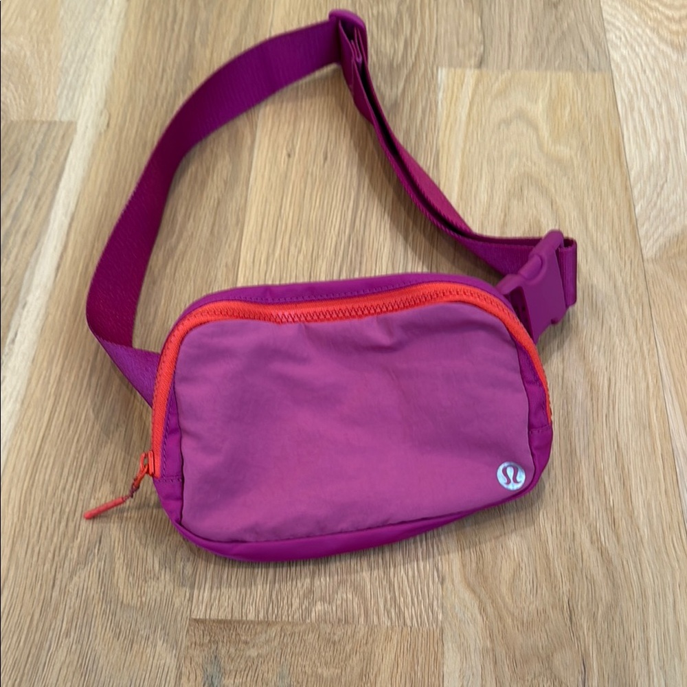 Lululemon Pink Belt Bag with Orange Zippers